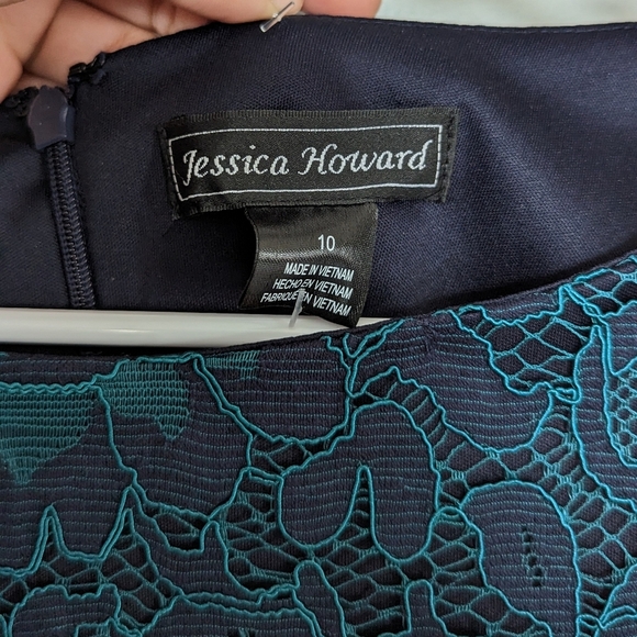 Jessica Howard Bell Sleeve Lace Dress - Picture 12 of 13